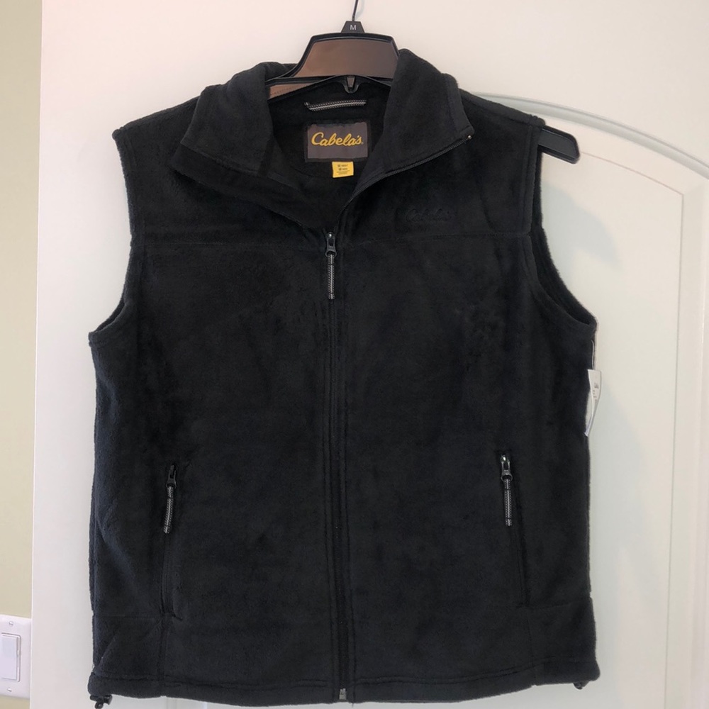 Cabela’s Fleece Vests!